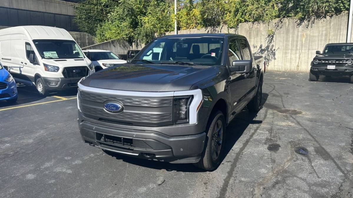 2023 Ford F-150 Lightning 1FT6W1EV4PWG15483