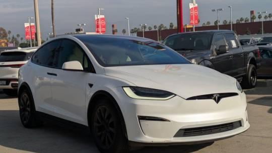 2022 Tesla Model X 7SAXCBE51NF361979