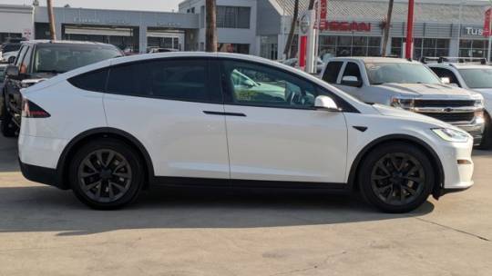 2022 Tesla Model X 7SAXCBE51NF361979