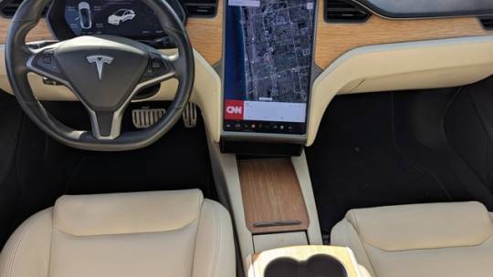 2021 Tesla Model S 5YJSA1E45MF425129