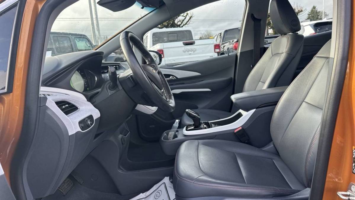 2018 Chevrolet Bolt 1G1FX6S01J4120219