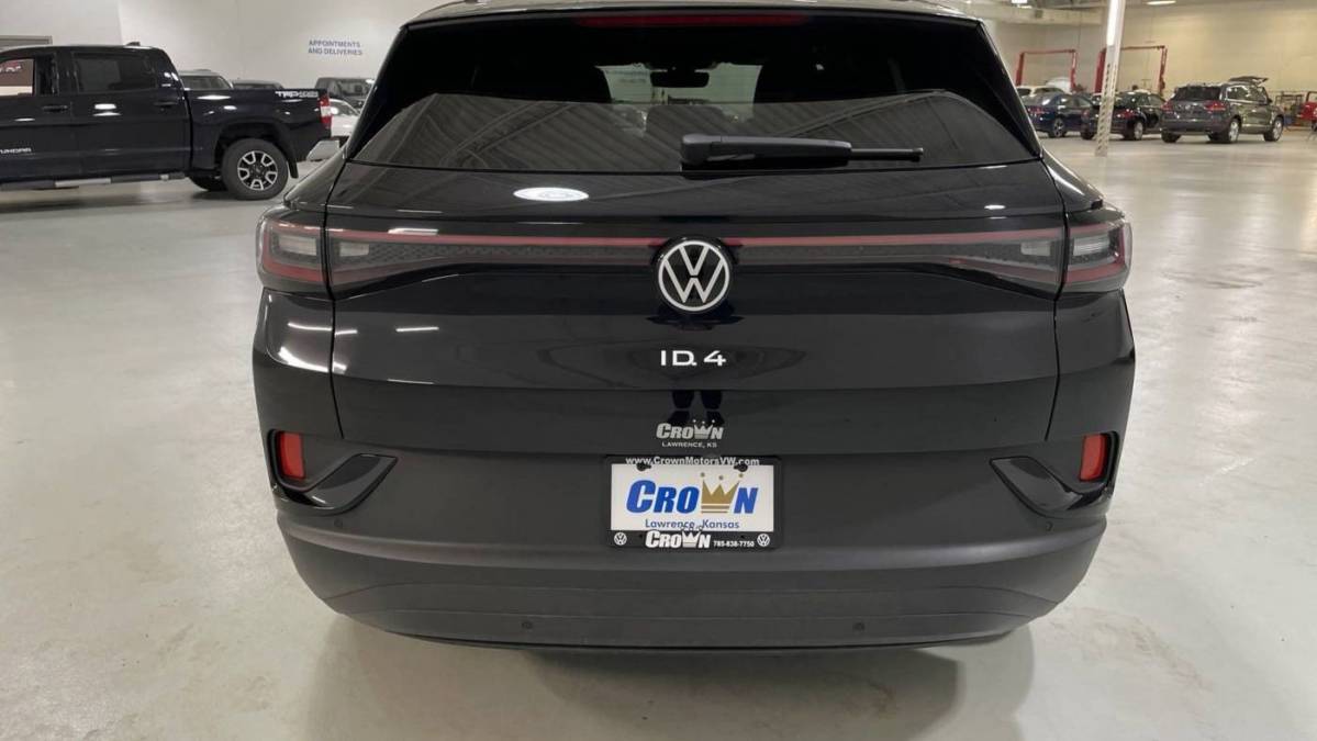 2023 Volkswagen ID.4 1V2FMPE84PC011807