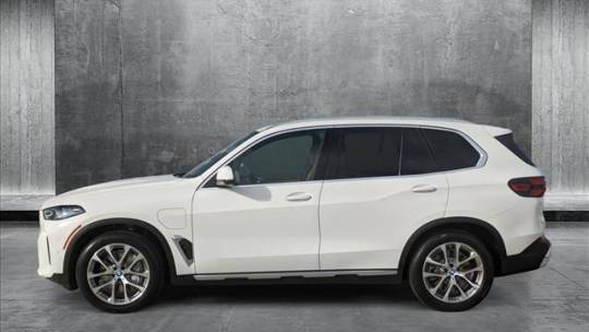 2025 BMW X5 5UX43EU00S9Y77858