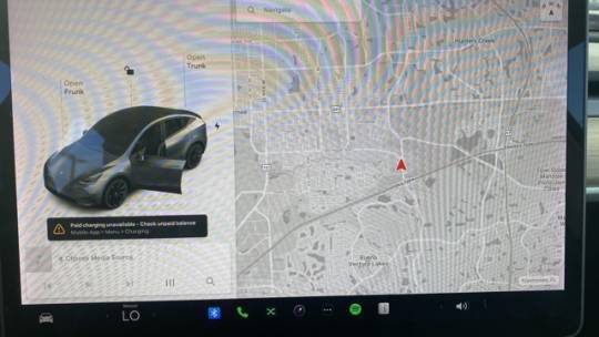 2021 Tesla Model Y 5YJYGAEE3MF136591