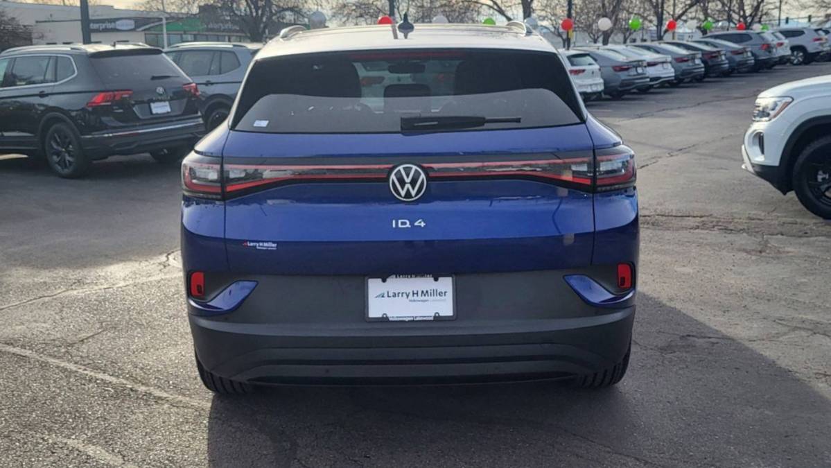 2021 Volkswagen ID.4 WVGTMPE22MP027231