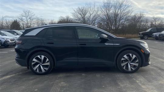 2022 Volkswagen ID.4 WVGKMPE29NP072177