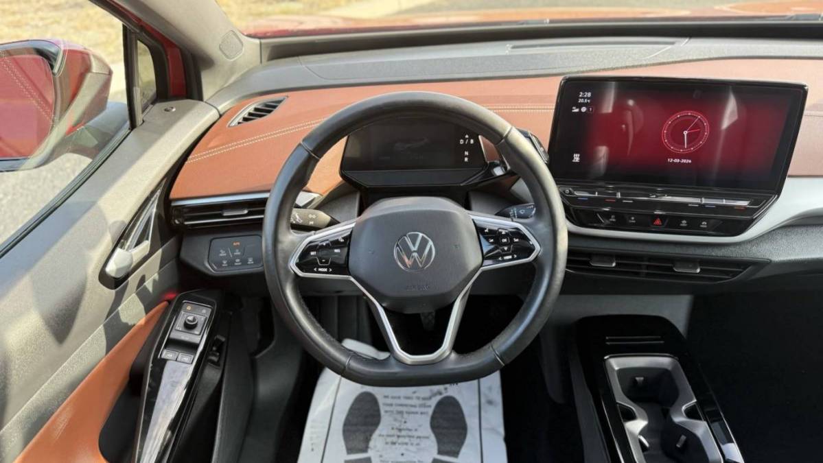 2022 Volkswagen ID.4 WVGUNPE23NP071354