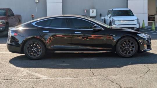 2017 Tesla Model S 5YJSA1E28HF176877