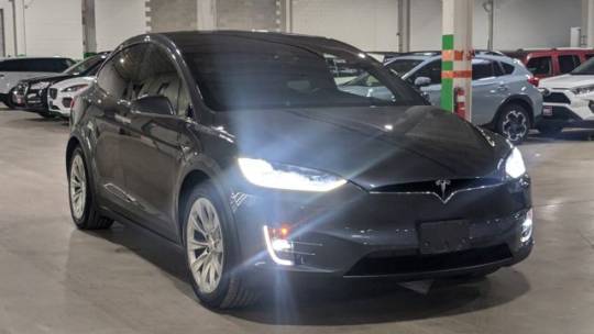 2017 Tesla Model X 5YJXCBE2XHF060943