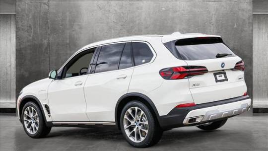 2025 BMW X5 5UX43EU02S9Y58681