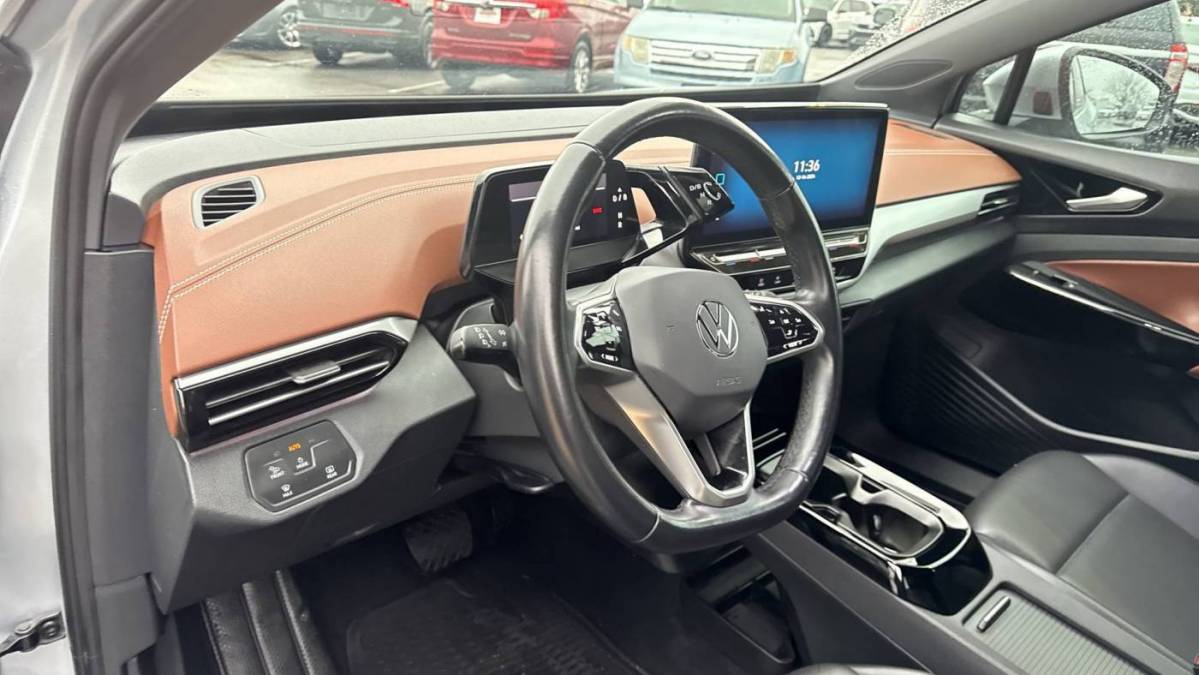 2021 Volkswagen ID.4 WVGKMPE27MP057305