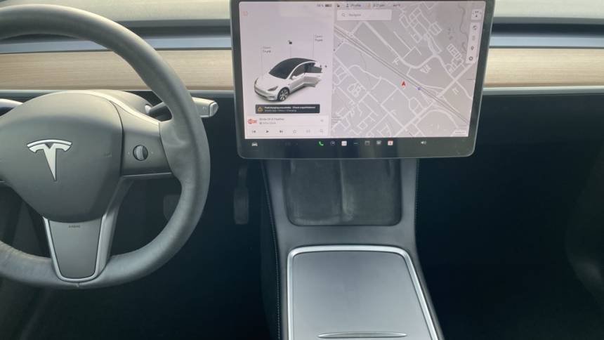 2021 Tesla Model Y 5YJYGDEE4MF188488