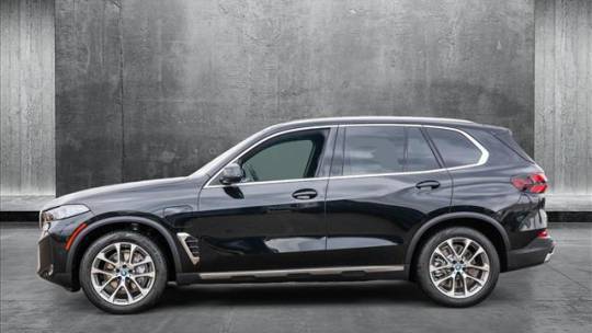 2025 BMW X5 5UX43EU02S9Y70250