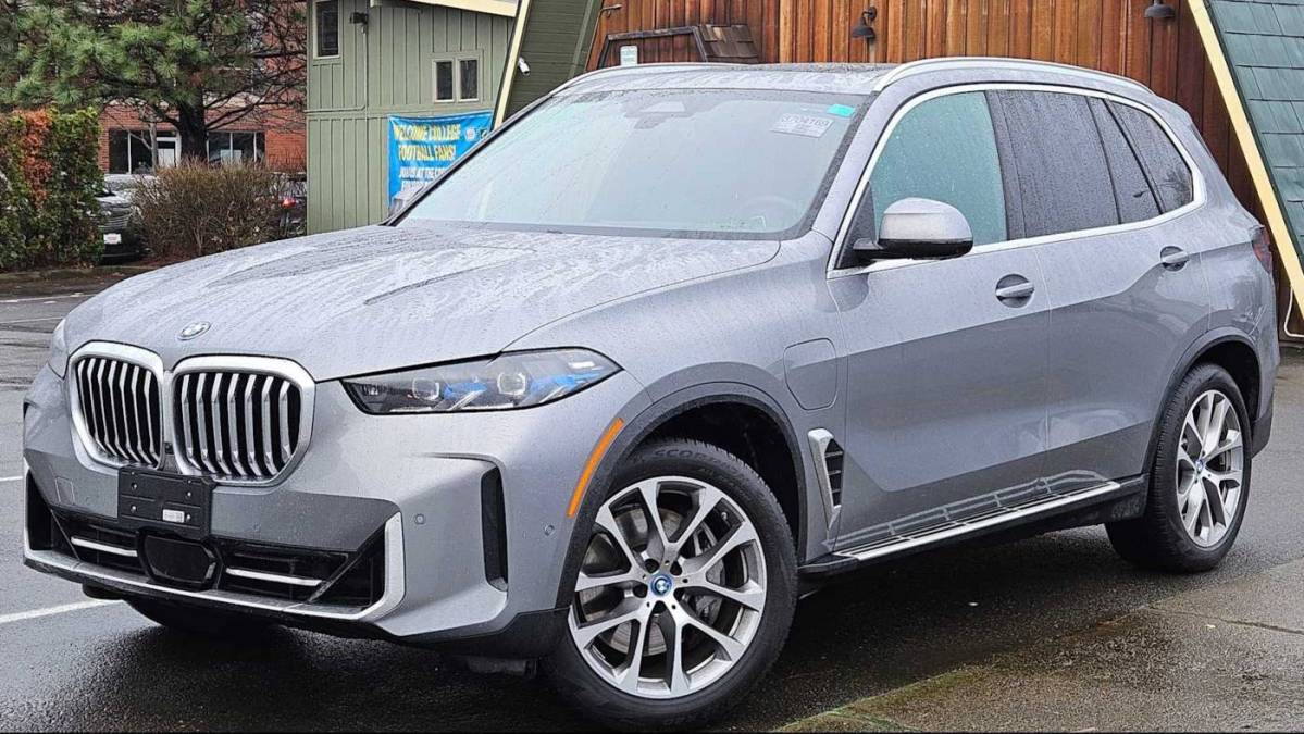 2025 BMW X5 5UX43EU09S9W93647