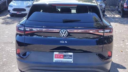 2021 Volkswagen ID.4 WVGTMPE25MP039874