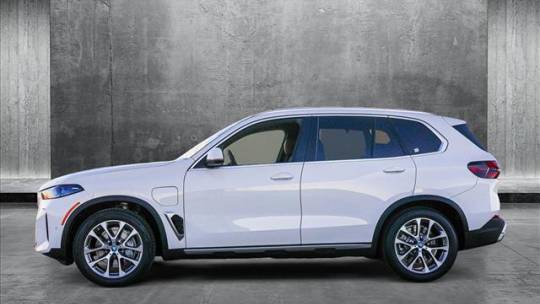 2025 BMW X5 5UX43EU02S9Y77862