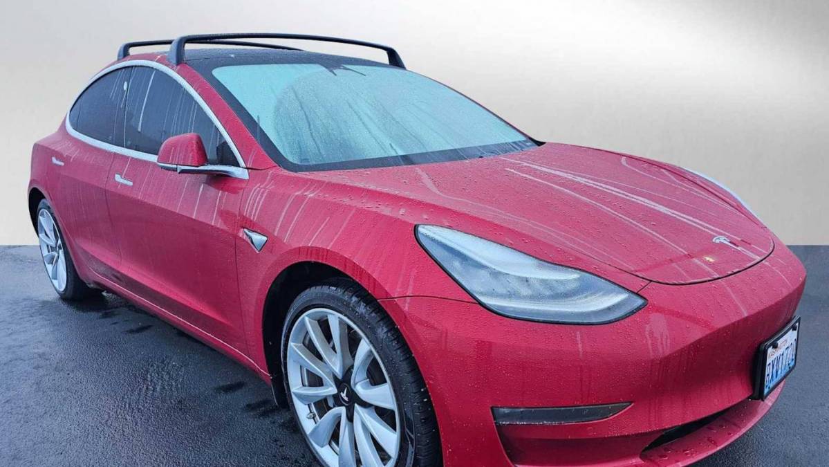 2018 Tesla Model 3 5YJ3E1EB5JF087833