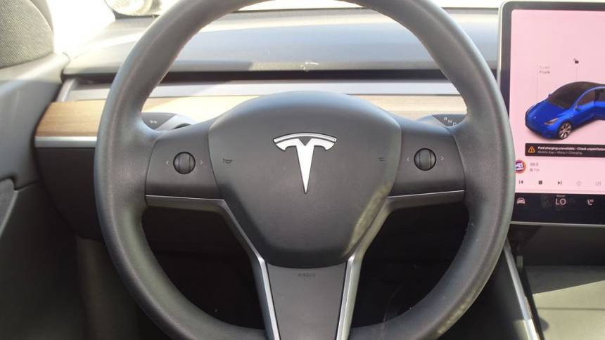 2020 Tesla Model Y 5YJYGDEE3LF026155