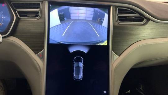 2015 Tesla Model S 5YJSA1S28FF081298