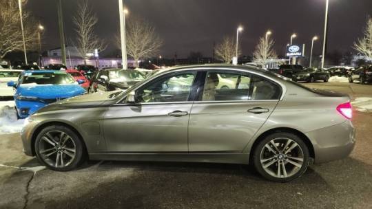 2017 BMW 3 Series WBA8E1C57HK895405