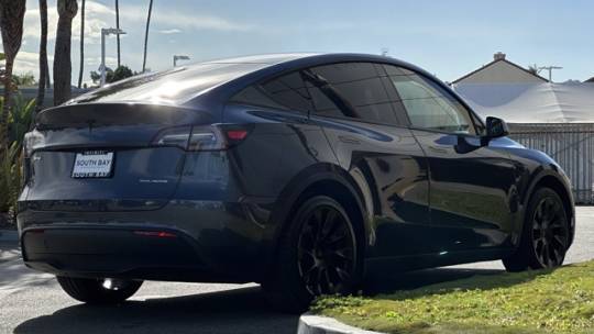 2020 Tesla Model Y 5YJYGDEE9LF014477