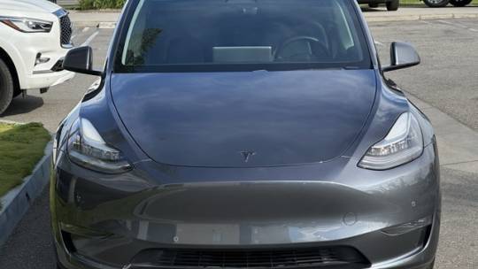 2020 Tesla Model Y 5YJYGDEE9LF014477