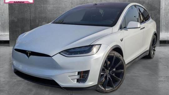 2018 Tesla Model X 5YJXCBE25JF125963