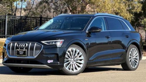 2019 Audi e-tron WA1VABGE1KB014202