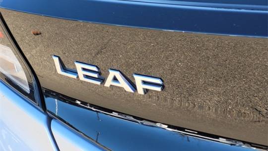 2019 Nissan LEAF 1N4AZ1CP1KC304728