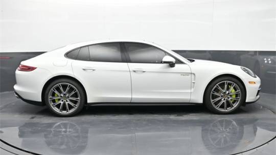 2018 Porsche Panamera WP0AE2A77JL177545