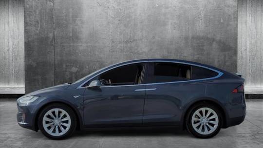 2016 Tesla Model X 5YJXCBE28GF018902