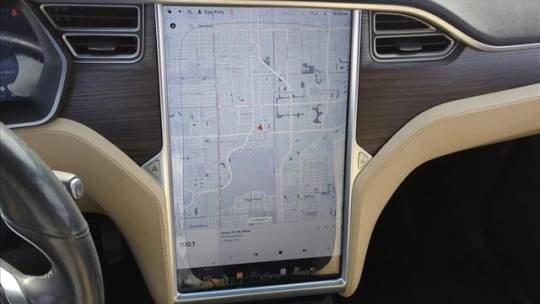 2016 Tesla Model X 5YJXCBE28GF018902