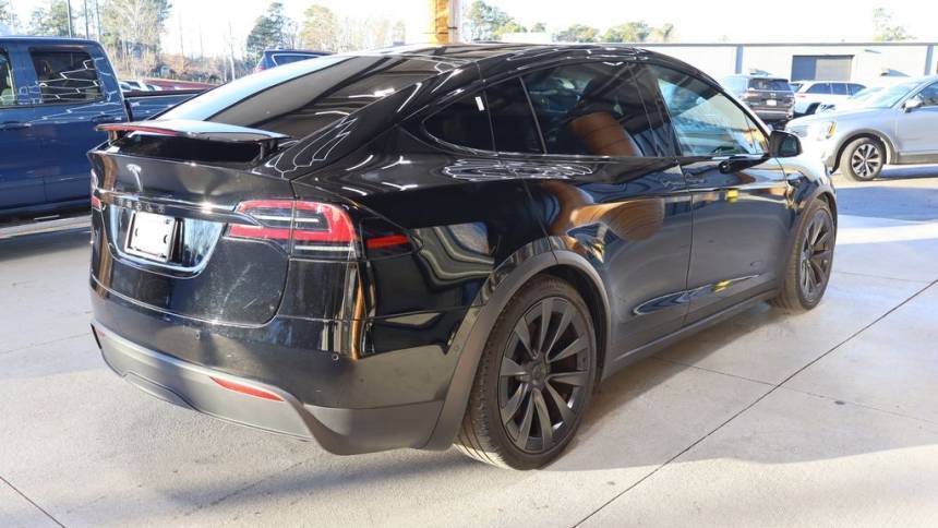 2022 Tesla Model X 7SAXCDE50NF340777