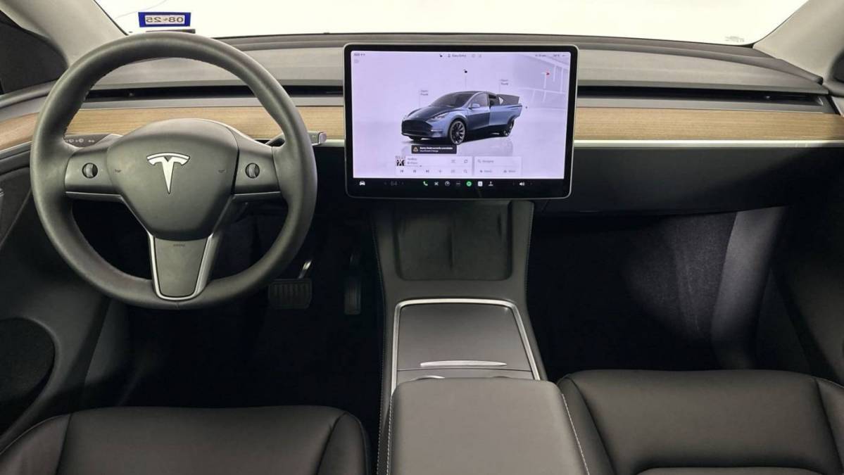 2024 Tesla Model Y 7SAYGDEE1RA286661