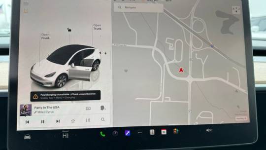 2024 Tesla Model Y 7SAYGDEE6RA247970