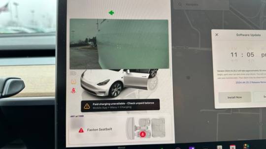 2024 Tesla Model Y 7SAYGDEE6RA247970