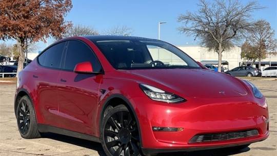 2021 Tesla Model Y 5YJYGDED2MF114039