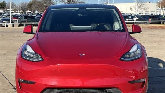 2021 Tesla Model Y 5YJYGDED2MF114039