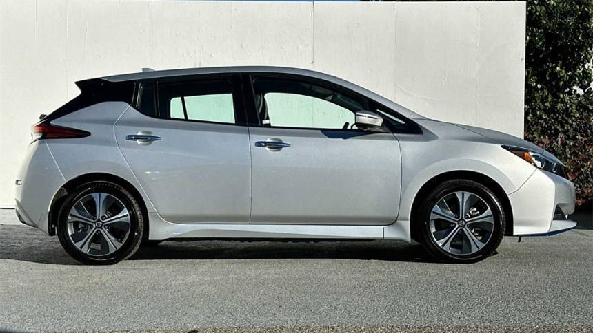 2021 Nissan LEAF 1N4BZ1DV9MC555582