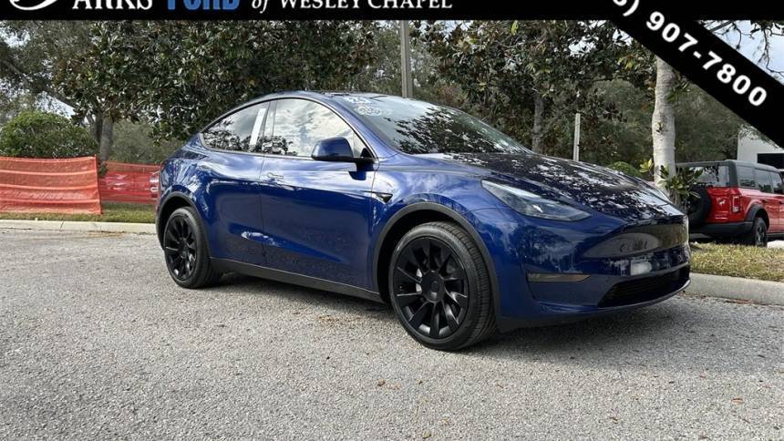 2024 Tesla Model Y 7SAYGDEE7RA218154