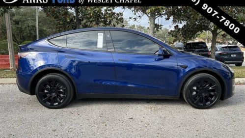 2024 Tesla Model Y 7SAYGDEE7RA218154