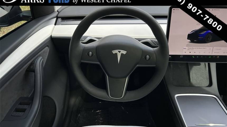 2024 Tesla Model Y 7SAYGDEE7RA218154