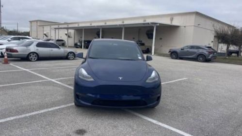 2024 Tesla Model Y 7SAYGDEE7RA220454