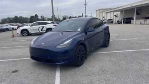 2024 Tesla Model Y 7SAYGDEE7RA220454