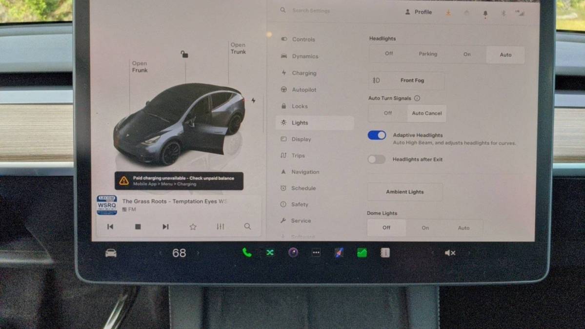 2024 Tesla Model Y 7SAYGDEE9RF995101