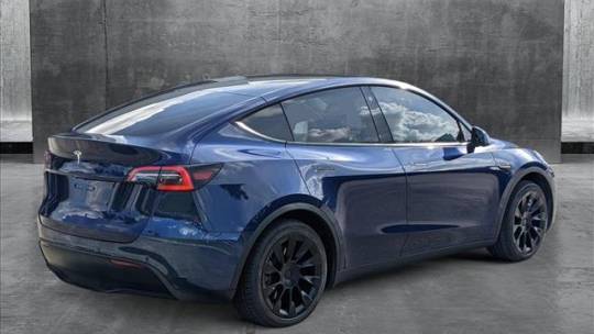 2021 Tesla Model Y 5YJYGDED5MF125956