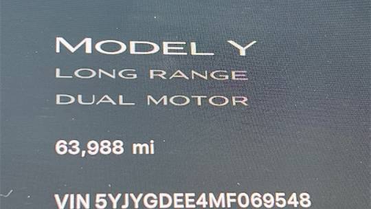 2021 Tesla Model Y 5YJYGDEE4MF069548