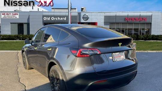 2024 Tesla Model Y 7SAYGDEE8RA222343