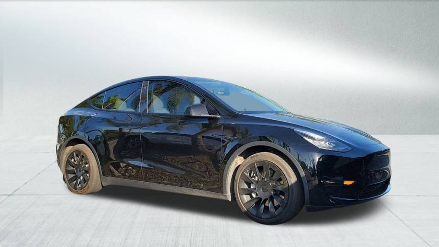 2021 Tesla Model Y 5YJYGDEE1MF080815