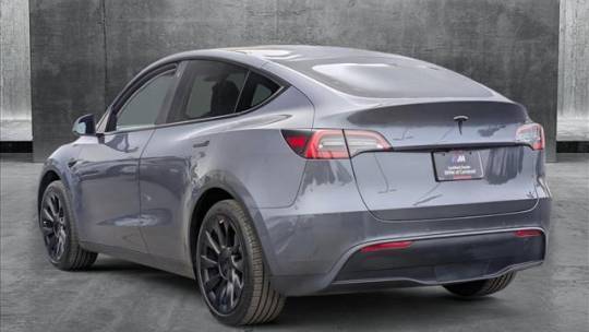 2021 Tesla Model Y 5YJYGDED9MF114121